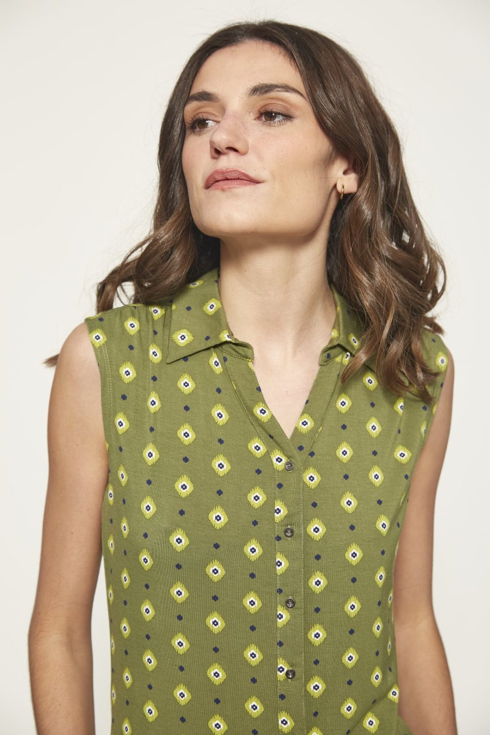 Top camisero estampado de viscosa