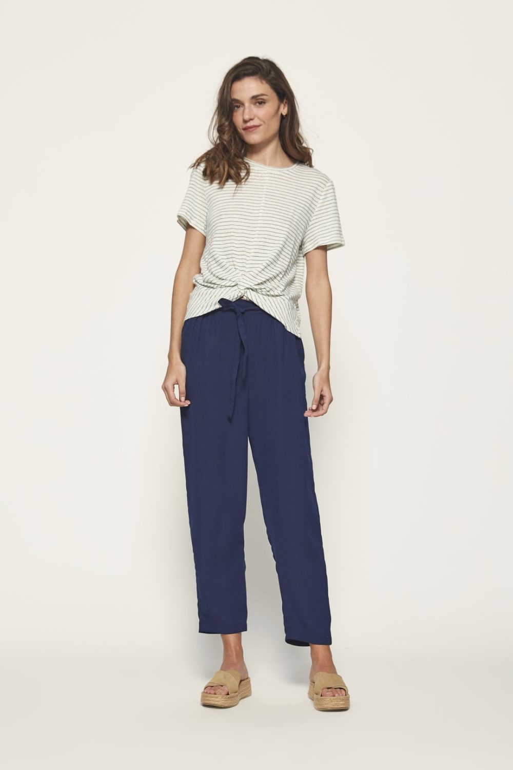 Pantalón recto con cintura elástica - Imagen 3