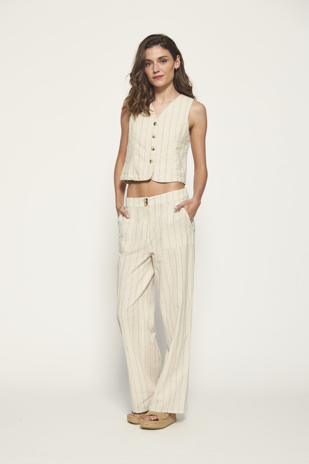 Pantalón lino de rayas de MdM - Imagen 2