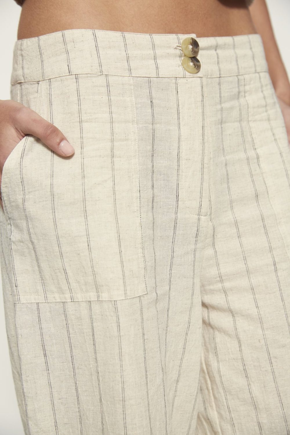 Pantalón lino de rayas de MdM - Imagen 5