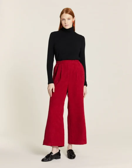PANTALON DE PANA SIN CIERRE ROJO