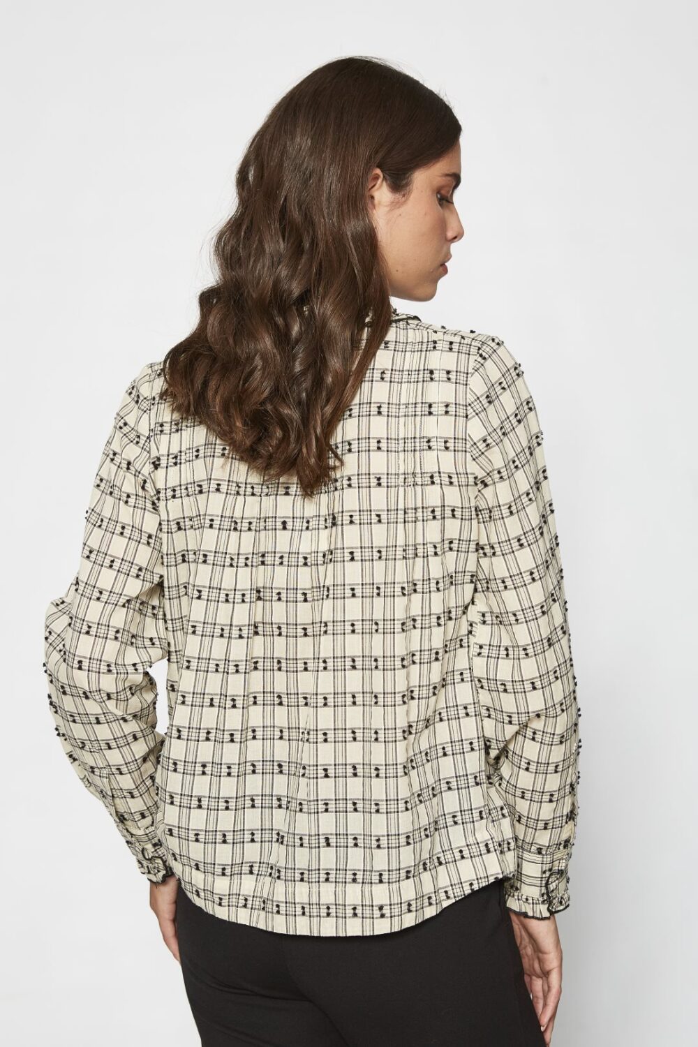 Blusa de cuadros dobby con volante y solapa - Imagen 3