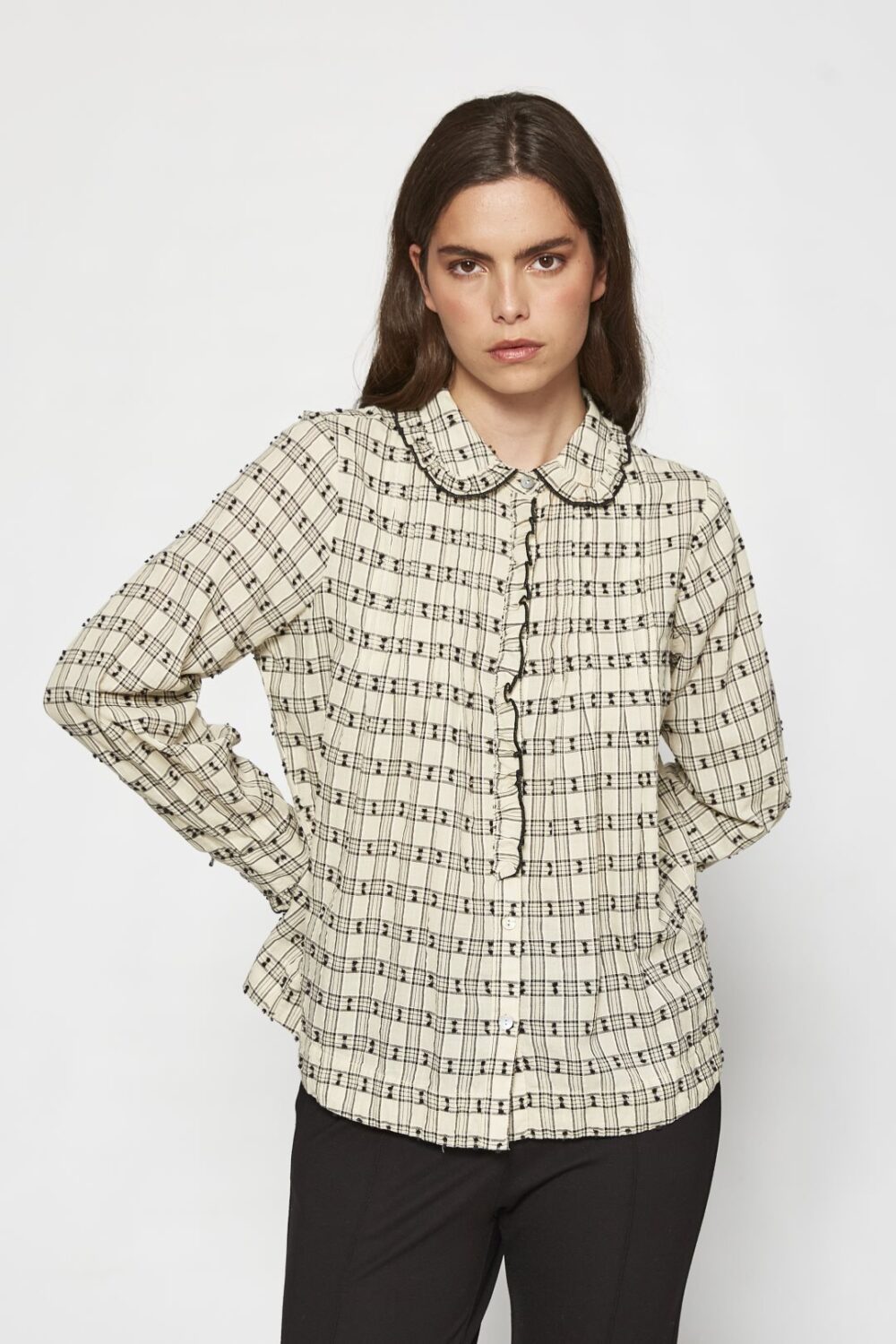 Camisa de cuadros dobby con volante y solapa - Imagen 4