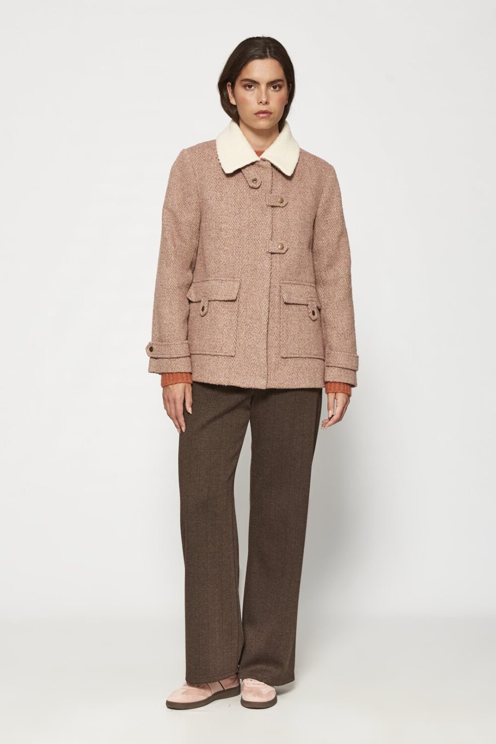 CHAQUETA CORTA DE ESPIGA