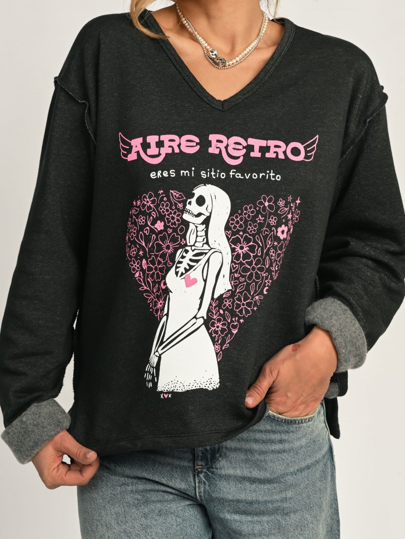 SUDADERA GRIS " MI SITIO FAVORITO" - Imagen 9