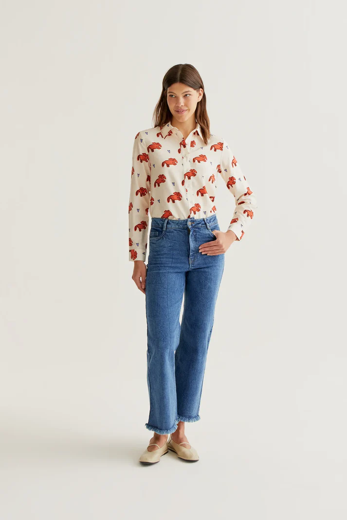 Camisa con estampado perritos