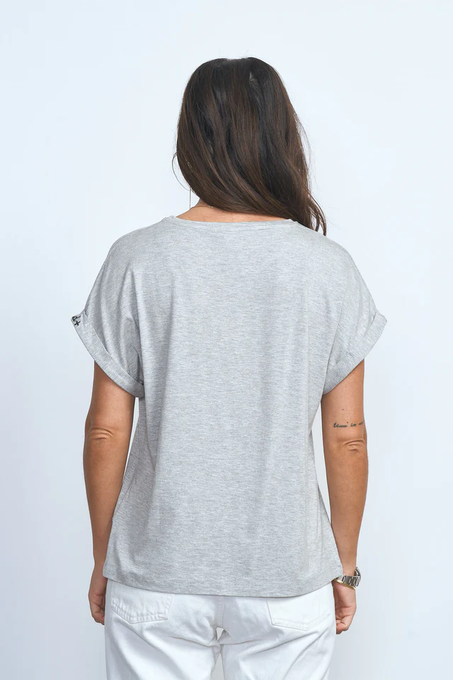 CAMISETA BÁSICA GRIS - Imagen 7