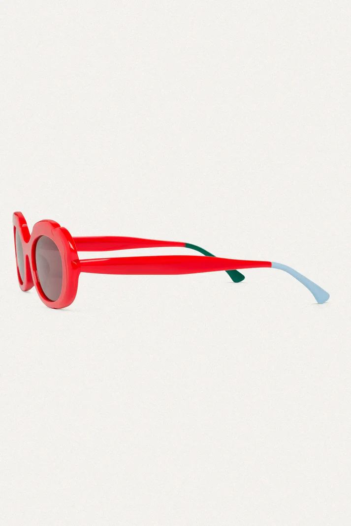Gafas de sol rojas con punta patillas multicolor azul claro y verde - Imagen 3