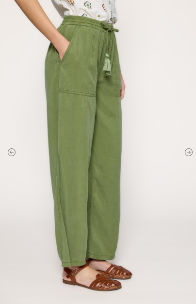 Pantalón de Tencel color verde - Imagen 2