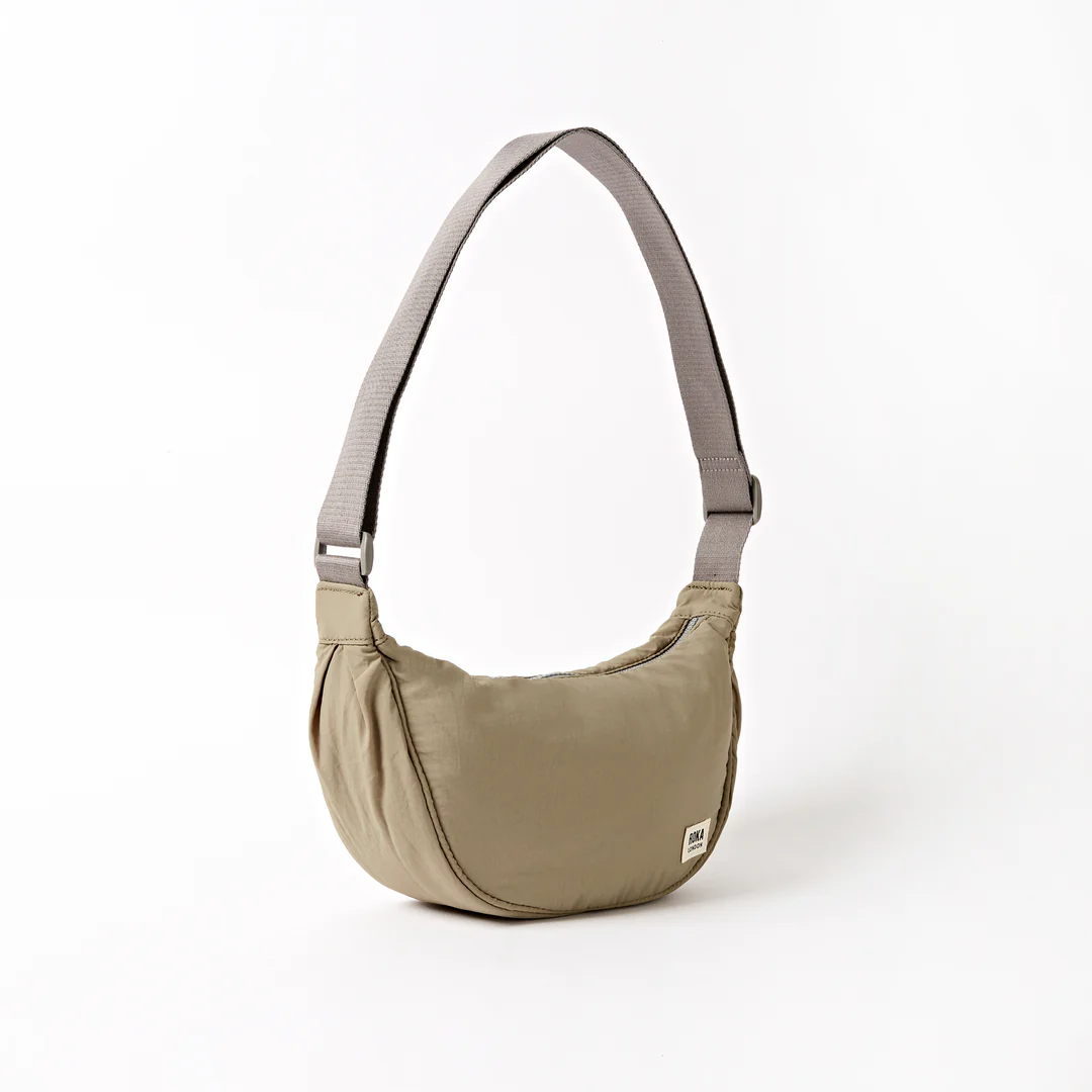 Bolso bandolera Roka Farringdon Taslon – Taupe - Imagen 2