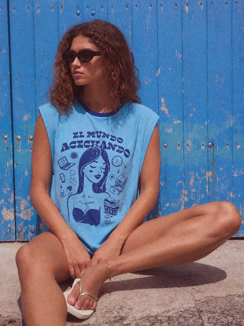 CAMISETA AIRE RETRO"ACECHANDO" AZUL