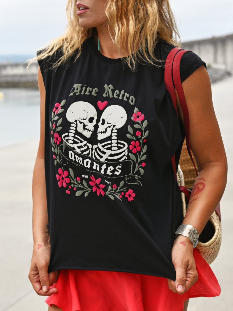 CAMISETA CHICA "AMANTES" NEGRA - Imagen 3