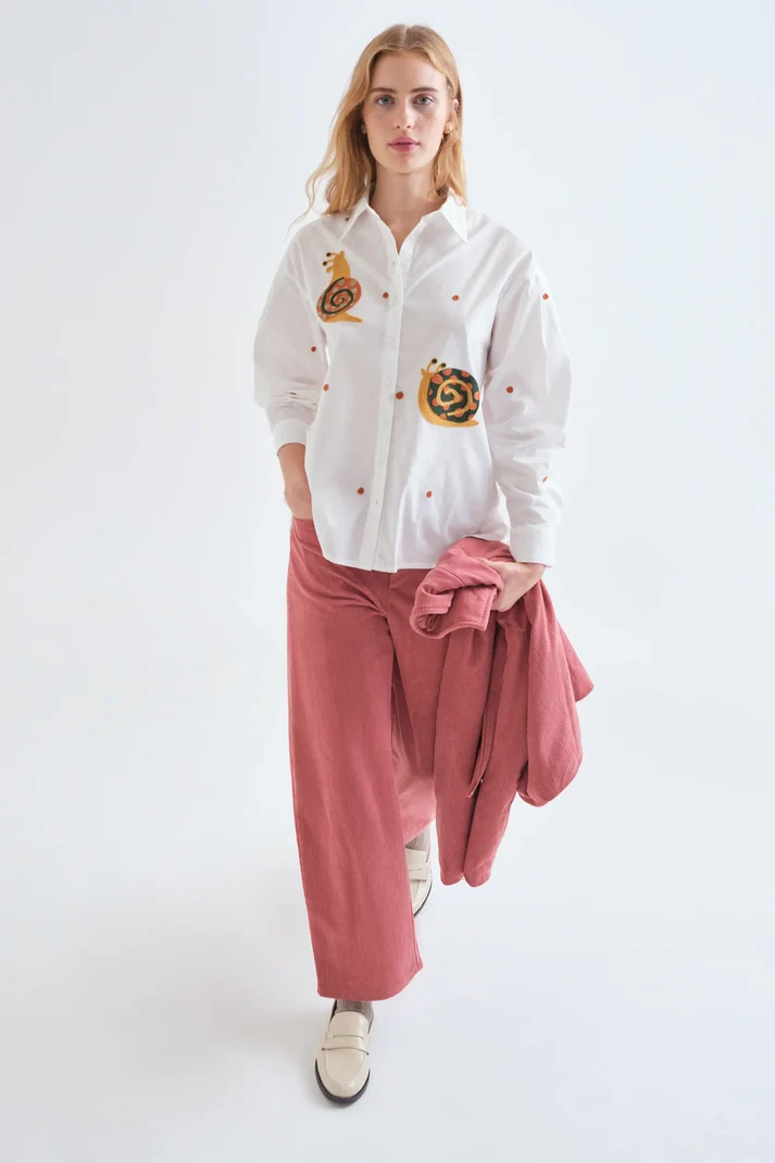 Camisa 100% algodón con bordado de caracoles - Imagen 4