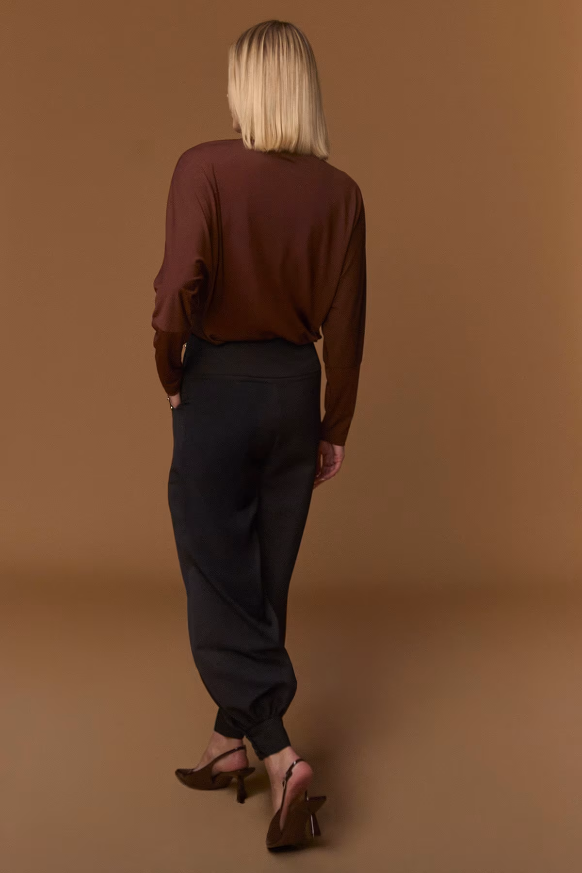 BROWN LEAKE TOP - Imagen 5