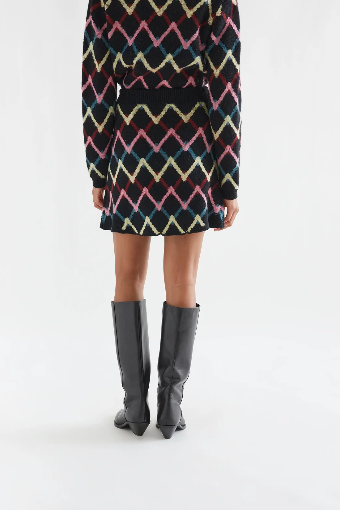 Falda corta con estampado skein - Imagen 6