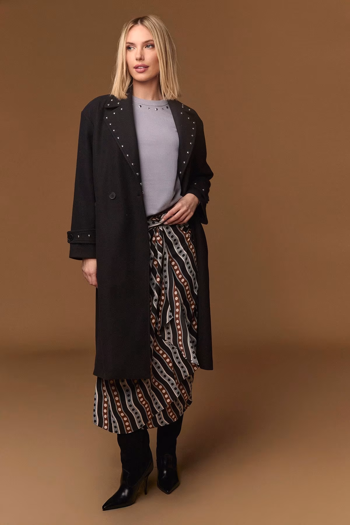 QUEEN COAT - Imagen 2